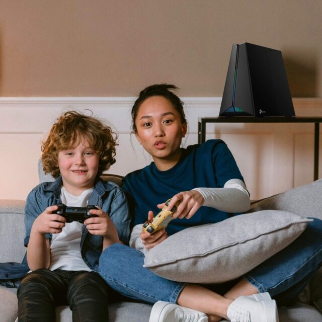 TP-Link Archer GXE75 wireless router 2.5 Gigabit Ethernet Tri-band (2.4 GHz / 5 GHz / 6 GHz) - imagine 8