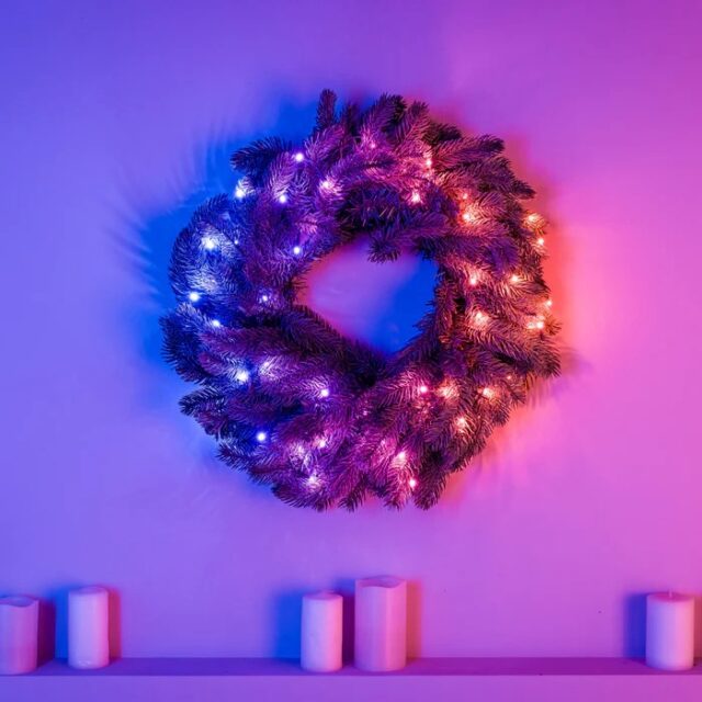 Twinkly pre-lit wreath 50 RGB LED Green wire Plug type C - imagine 5