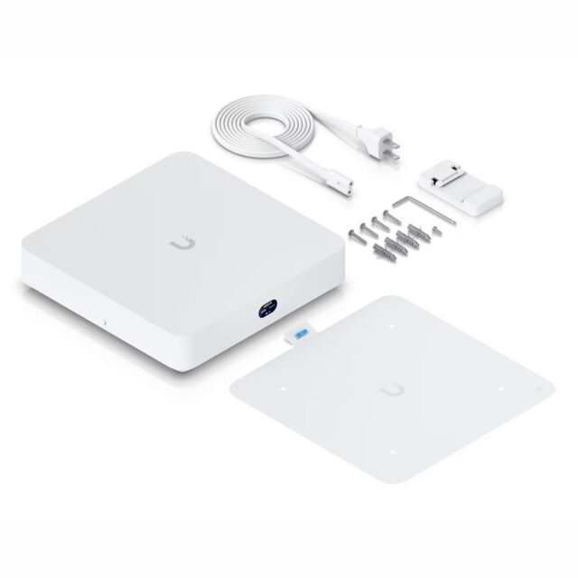 Ubiquiti UNVR-Instant | NVR | 1x Bay 3.5", 6x GbE PoE RJ45, HDMI Viewport - imagine 8