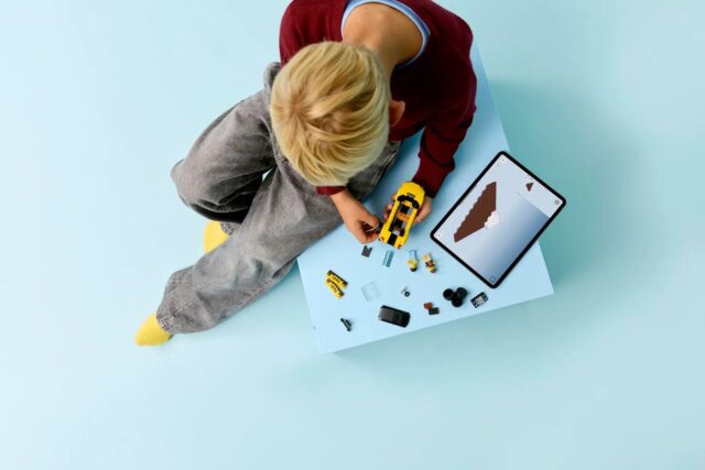 LEGO CITY 60487 Yellow Taxi - imagine 12