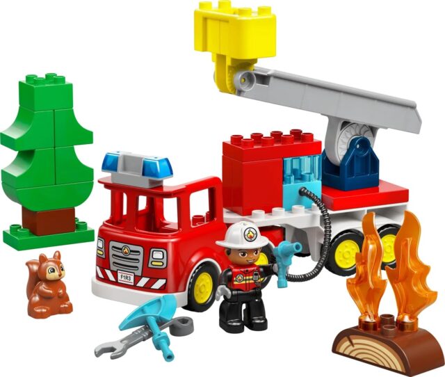 LEGO DUPLO TOWN 10473 Wóz strażacki z wężem i strażakiem - imagine 3
