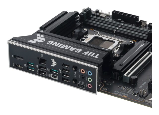 ASUS TUF GAMING B650E-PLUS WIFI AMD B650 Socket AM5 ATX - imagine 8
