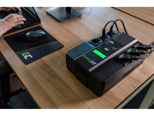 Green Cell UPS06 uninterruptible power supply (UPS) Line-Interactive 600 VA 360 W 6 AC outlet(s) - imagine 4