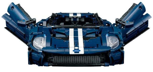 LEGO TECHNIC 42154 FORD GT (2022) - imagine 5