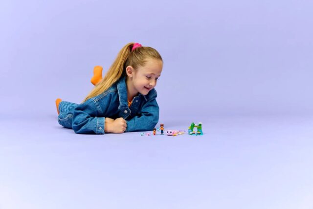 LEGO Friends 42681 Łódź przygodowa z aksolotlem - imagine 10