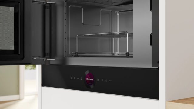 Bosch Serie 8 BER7321B1 microwave Black Solo microwave Built-in 21 L 900 W - imagine 3