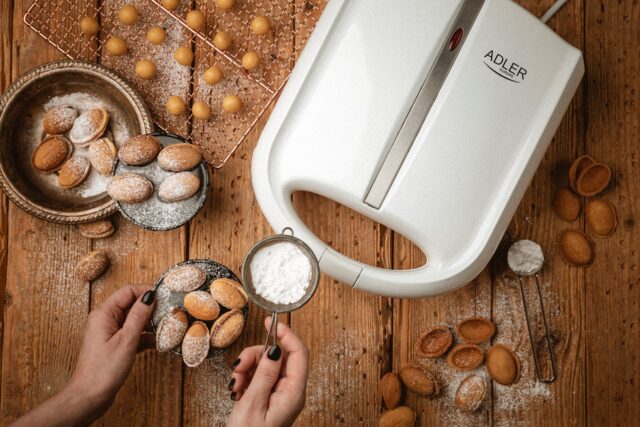 Peanut/cookie toaster (24 pieces) Adler AD 3039 white - imagine 8