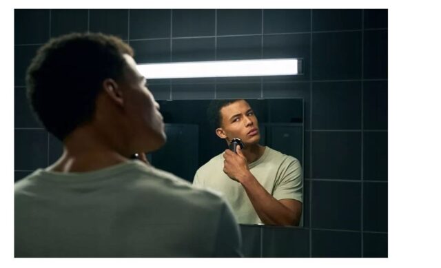 Philips S5886/30 Series 5000 electric shaver for wet and dry shaving - imagine 4