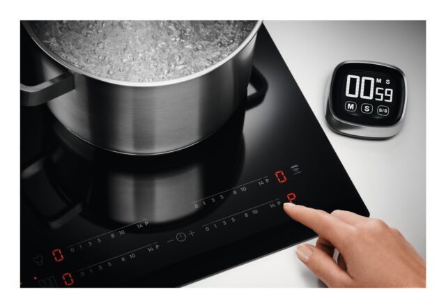 Electrolux Serie 700 EIS62453 Black Built-in 60 cm Zone induction hob 4 zone(s) - imagine 8