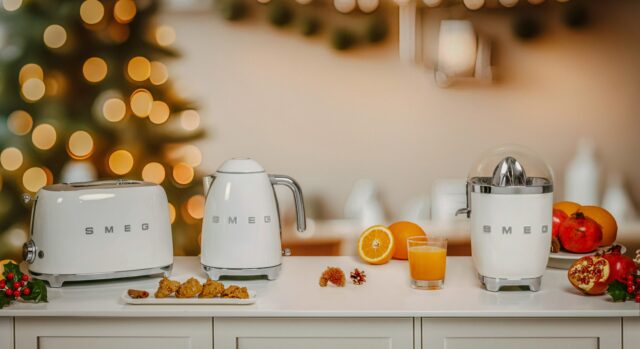 Smeg 50's Style Kettles KLF03WHEU White - imagine 4