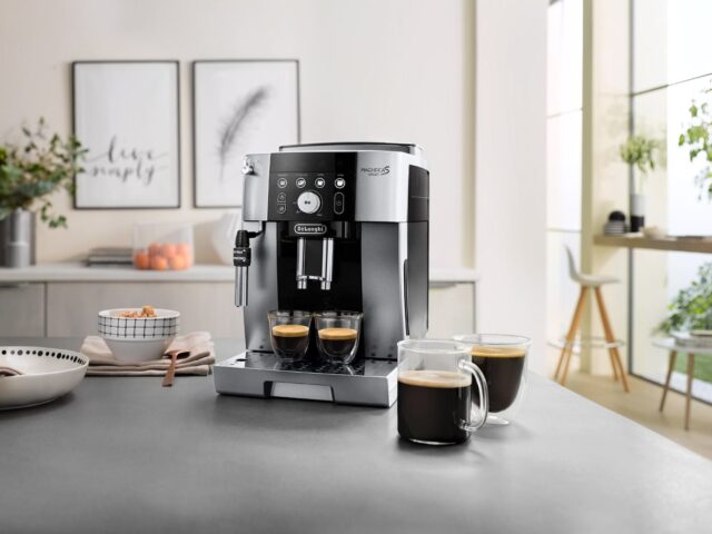 De’Longhi Magnifica S Smart Semi-auto Espresso machine 1.8 L - imagine 5