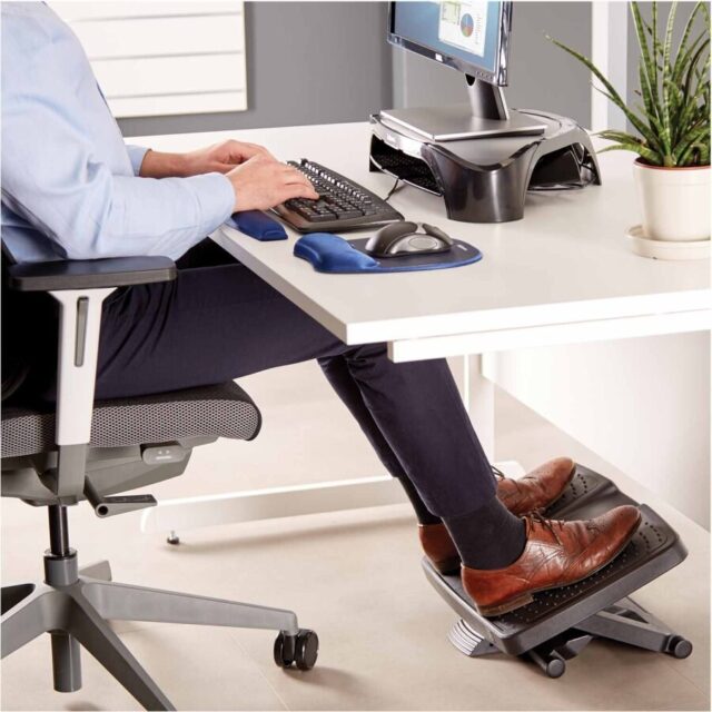 Fellowes Ergonomics Ultimate professional footrest - imagine 6