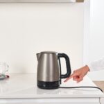 Black+Decker electric kettle BXKE2201E - imagine 4