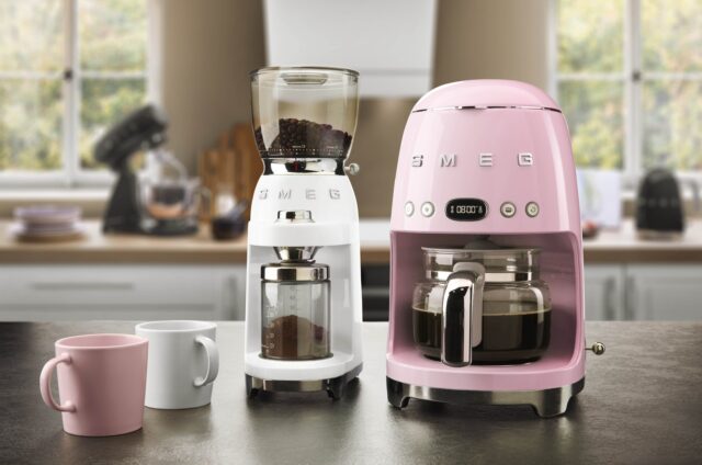 Coffee maker Smeg - DCF02PKEU - imagine 7
