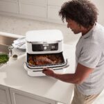 Ninja AF500EUWH fryer Double 10.4 L Stand-alone 2470 W Hot air fryer Silver  White - imagine 3