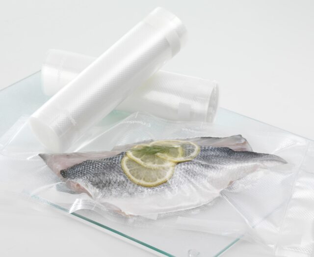 FoodSaver FSR2802 vacuum sealer accessory Vacuum sealer roll - imagine 2