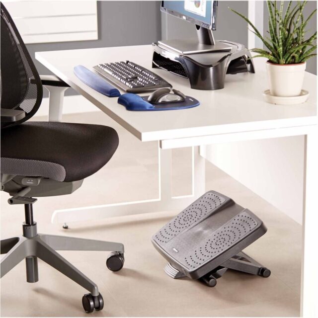 Fellowes Ergonomics Ultimate professional footrest - imagine 5
