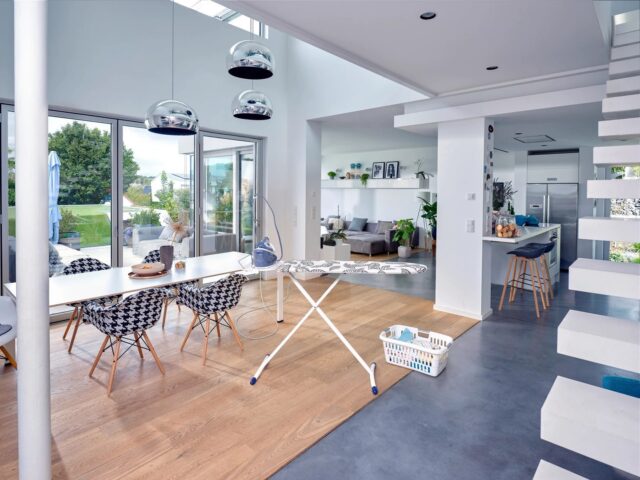 Leifheit Air Board Express M Solid ironing board  1200 x 380 mm - imagine 4