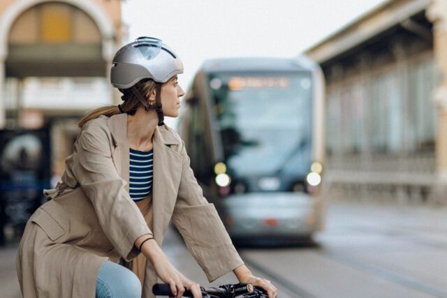 Kask Rowerowy HJC CALIDO PLUS Srebrny PEARL GREYISH SILVER r.L - imagine 7