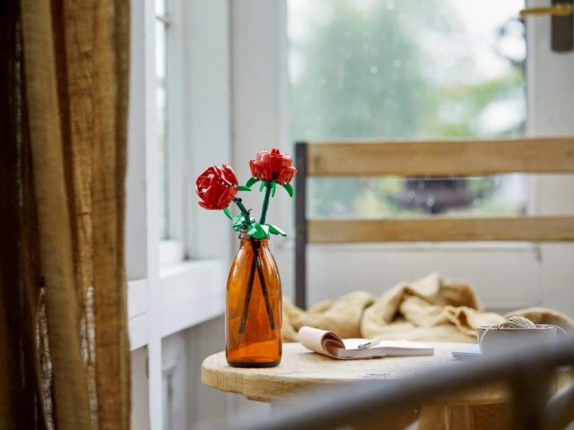 LEGO 40460 ROSES - imagine 4