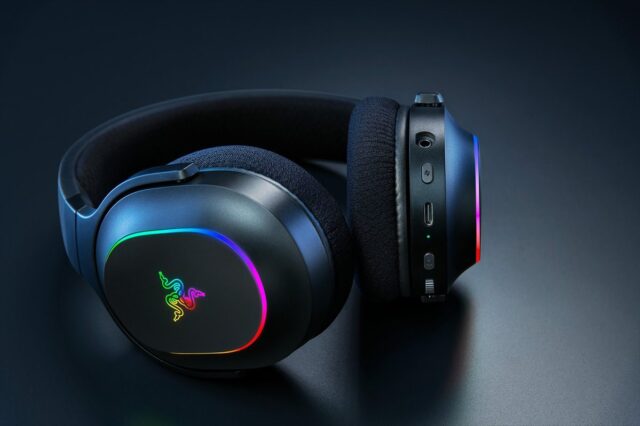 Razer Barracuda X Chroma Headset wireless overear black - imagine 2