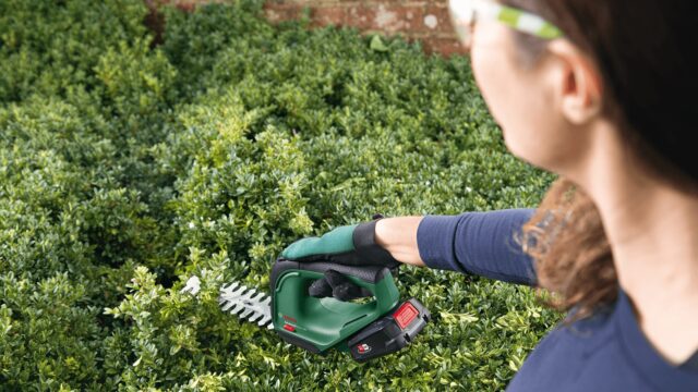 BOSCH. GRASS AND SHRUB SHEARS ADVANCED SHEAR 18V-10 1x2.0Ah - imagine 7