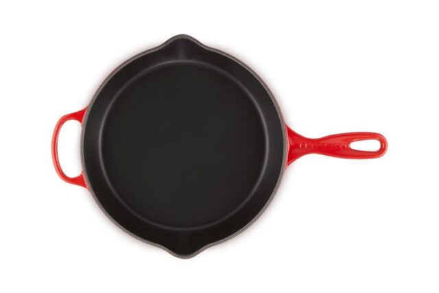 Le Creuset frying & serving pan 26cm cherry - imagine 4