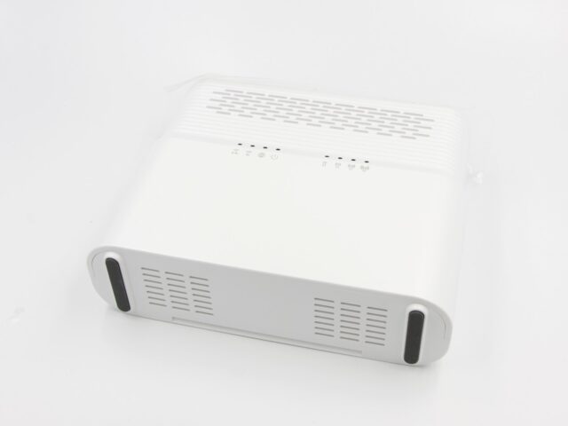 ZTE MF258 desktop router  800/150 Mbit / s  white - imagine 5