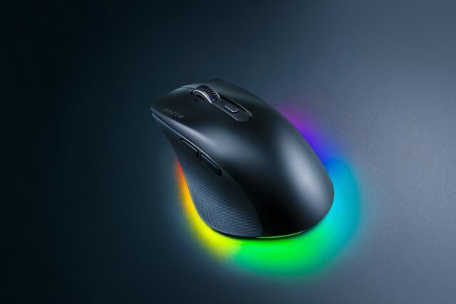 Razer Pro Click V2 - ergonomic wireless mouse - imagine 2