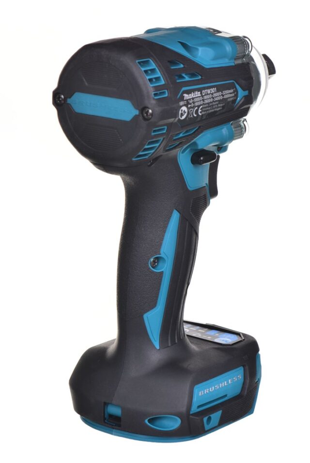 MAKITA DTW301Z power screwdriver/impact driver 1/2  18V Black  Blue - imagine 6