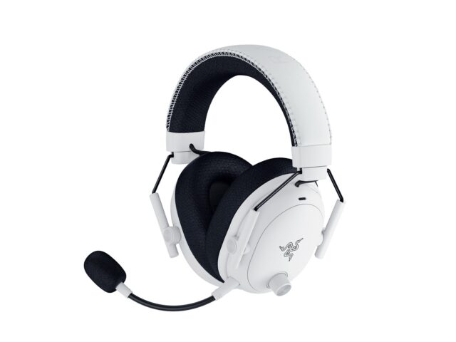 Razer BlackShark V3 Pro Headset Wired & Wireless Head-band Gaming Bluetooth White - imagine 3