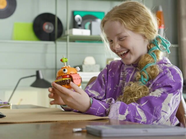 LEGO FORTNITE 77070 Durrr Burger - imagine 7