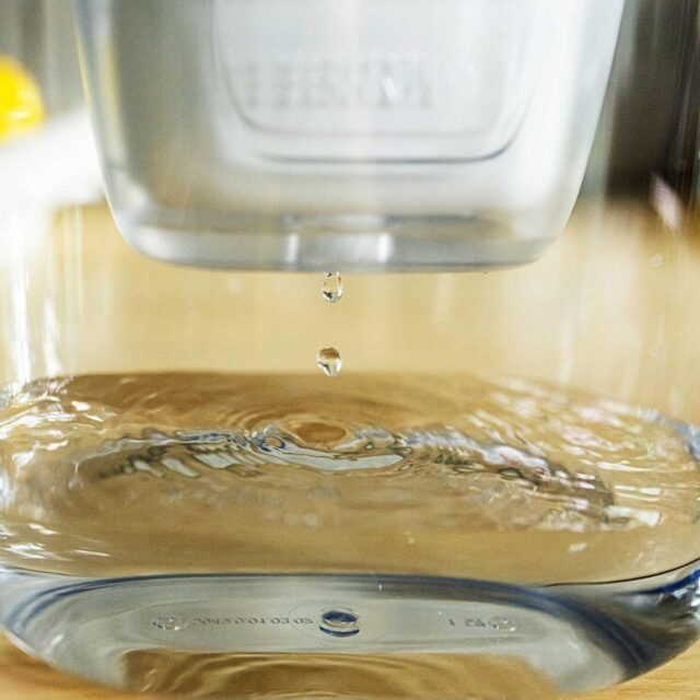 BRITA Style ESSENTIAL XL white filter jug + MX Pro Pure Performance filter - imagine 10