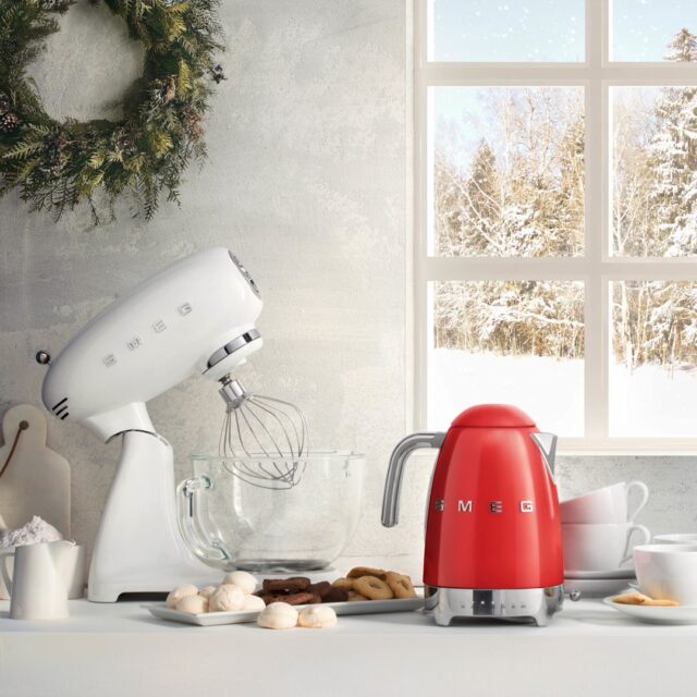 Smeg 50's Style Kettles KLF04RDEU Red - imagine 6