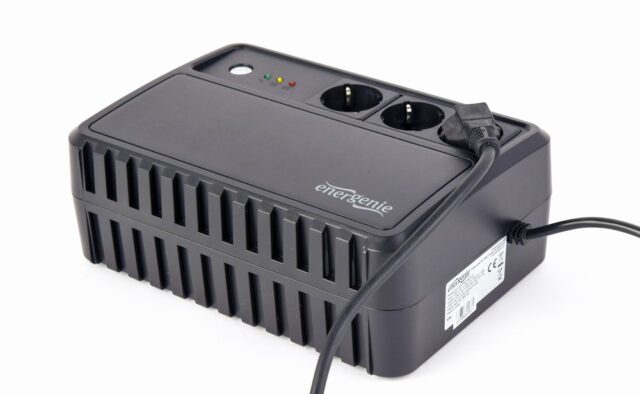 Gembird EG-UPS-3SDT600-01 uninterruptible power supply (UPS) Line-Interactive 0.6 kVA 360 W 3 AC outlet(s) - imagine 5
