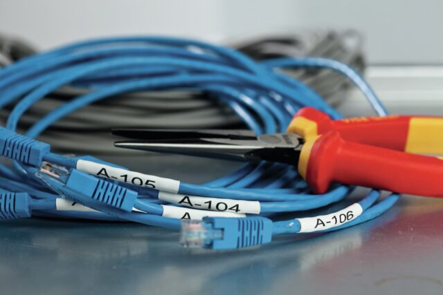 DYMO RHINO 5200 Kit label printer Thermal Transfer 180 x 180 DPI ABC - imagine 7