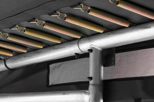 Salta Premium Ground - 214 x 305 cm recreational/backyard trampoline - imagine 4