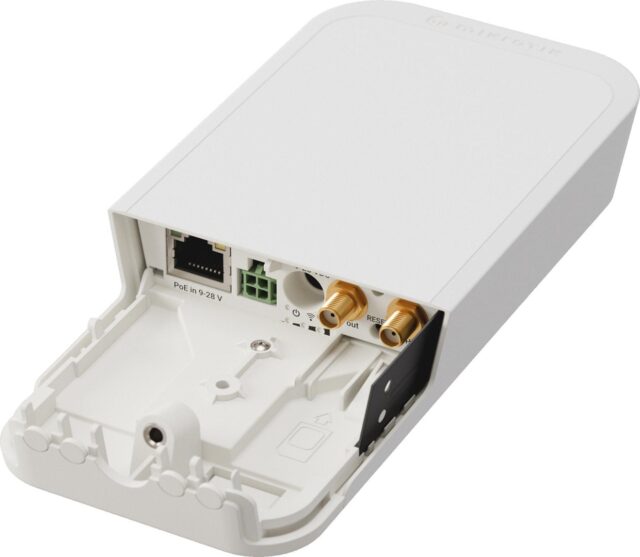 MIKROTIK ROUTERBOARD wAP LR9G kit (RBwAPR-2nD&R11e-LR9G) - imagine 3