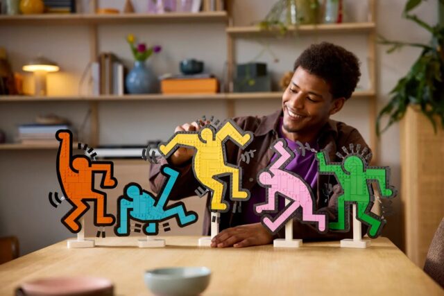 LEGO ART 31216 Keith Haring - Dancing Figures - imagine 5
