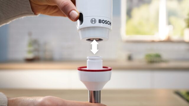 Bosch Serie 4 MSM4W210 blender 0.6 L Immersion blender 600 W Black  White - imagine 10