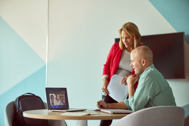 HP EliteBook X G1a Ryzen AI 7 PRO 360 14 WUXGA IPS 400nits AG 64GB LPDDR5x-8533 SSD1TB Radeon 880M Cam 5 MPx 74 5Wh W11Pro 3Y OnSite - imagine 5