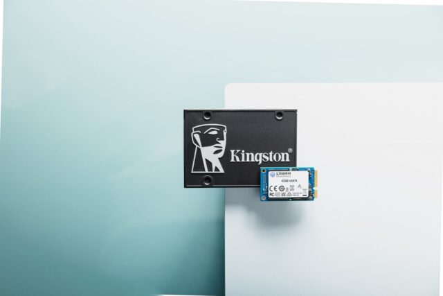 Kingston Technology 2048G SSD KC600 SATA3 2.5 - imagine 7