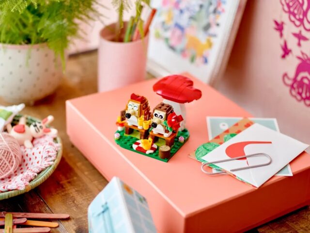 LEGO 40711 Hedgehog Picnic Date - imagine 4