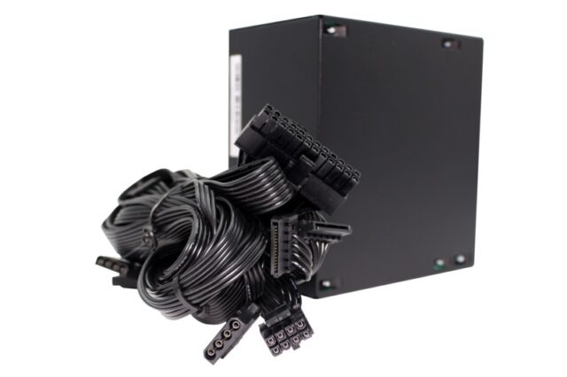 Xilence XP750R6.2 power supply unit 750 W 20+4 pin ATX ATX Black - imagine 3