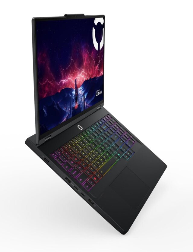 Lenovo Legion Pro 5 16ADR10 Ryzen 9 8945HX 16  WQXGA IPS 500 nits 240 Hz LBL AG 32 GB DDR5 5200 SSD 1 TB GeForce RTX 5060 8 GB Cam 5.0 MP 80 Wh Win11 Eclipse Black - imagine 6