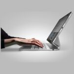 Case UNIQ Venno Pro Magnetic Smart with keyboard for iPad Pro 11" M4 (2024) white - imagine 4