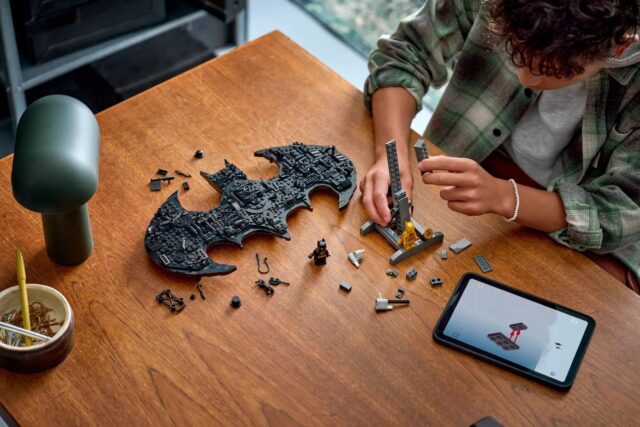 LEGO BATMAN 76330 The Batman Logo - imagine 5