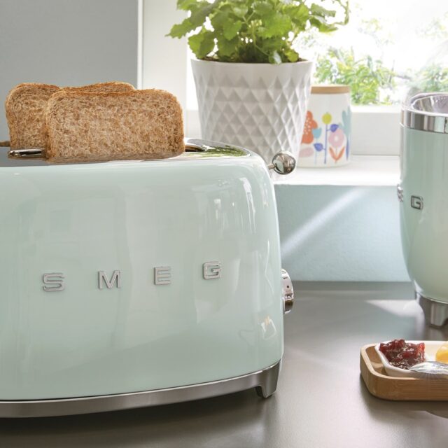 Toaster SMEG TSF01PGEU pastel green - imagine 10