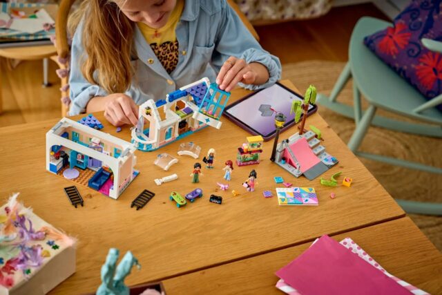 LEGO FRIENDS 42687 Liann's Family House - imagine 8