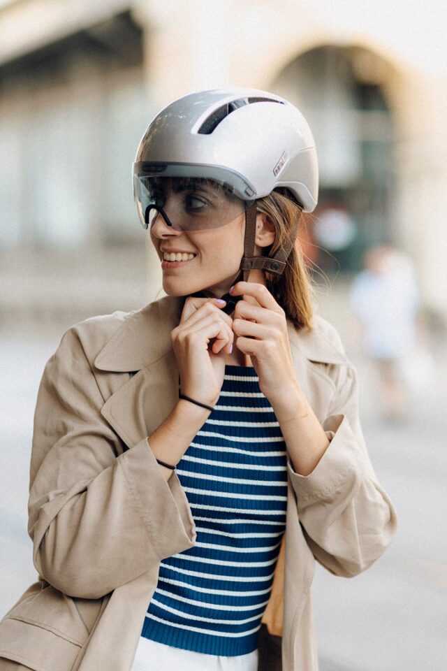 Kask Rowerowy HJC CALIDO PLUS Srebrny PEARL GREYISH SILVER r.L - imagine 8